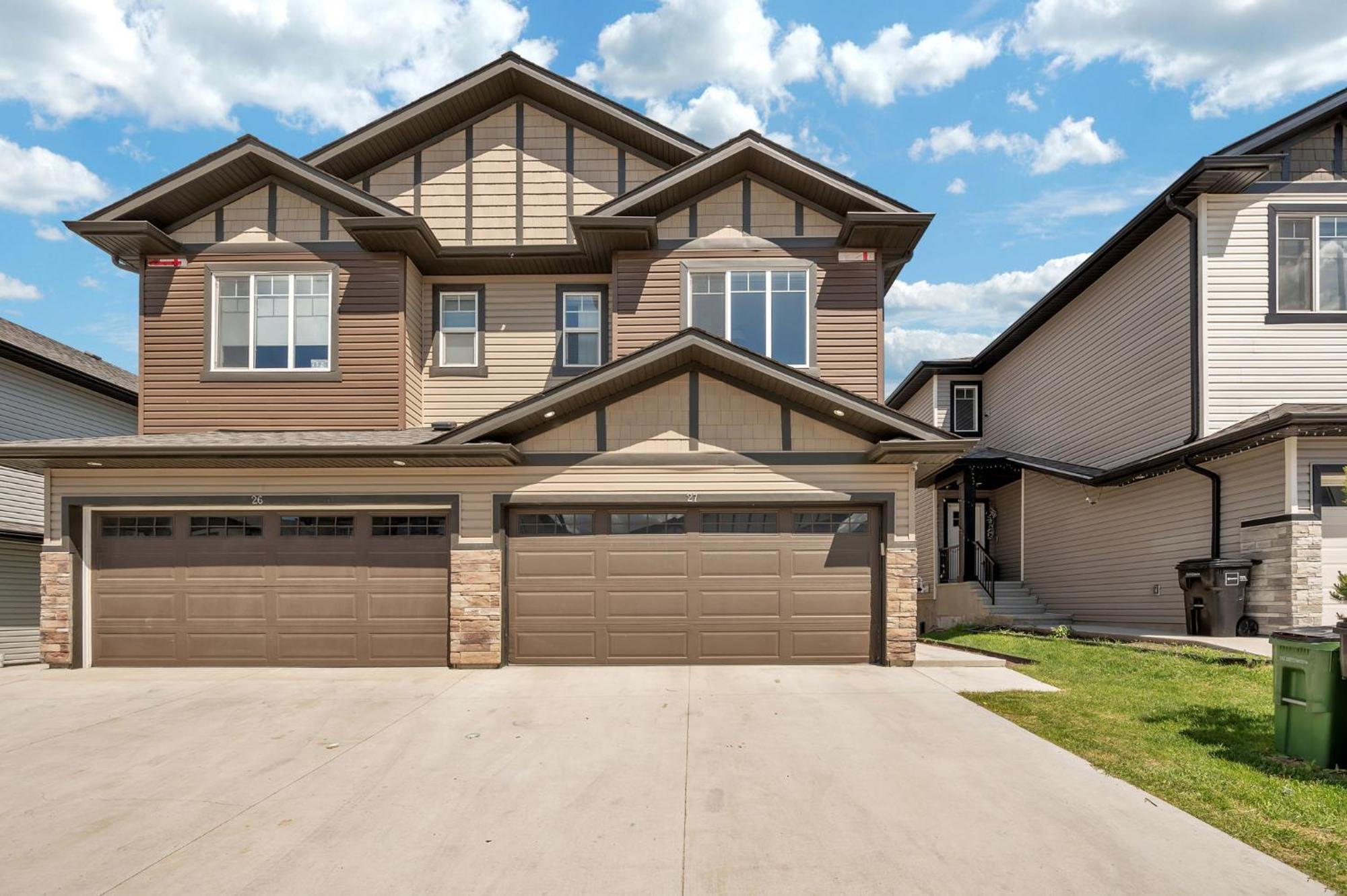Modern Comfort In Laurel 3 Bedroom 2 & Half Bthr Full Kitchen 2 King Beds 1 Queen Bed Double Car Attached Garage